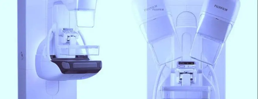 Tomosentezin Avantajı Nedir? Aynı akciğer tomografisinin normal akciğer grafisine olan üstünlüğü gibi iki boyutlu grafilerde görüntüleri üst üste düşen objelerin oluşturduğu görüntü kargaşası olmaktadır